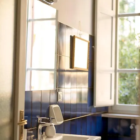 Jazz E Cioccolato Free Parking In Citta بيرودجا