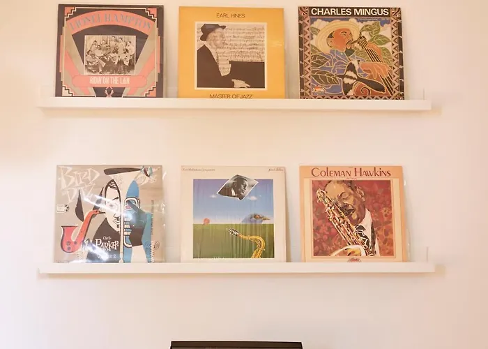 Jazz E Cioccolato Free Parking In Citta דירה